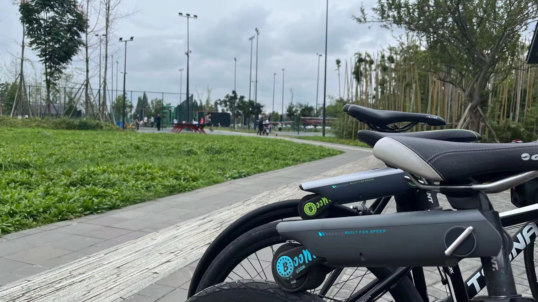 ESWYTCH kit close-up